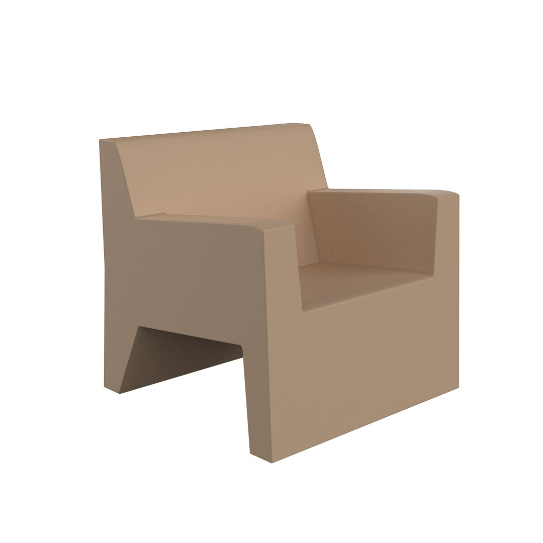 Jut Lounge Chair