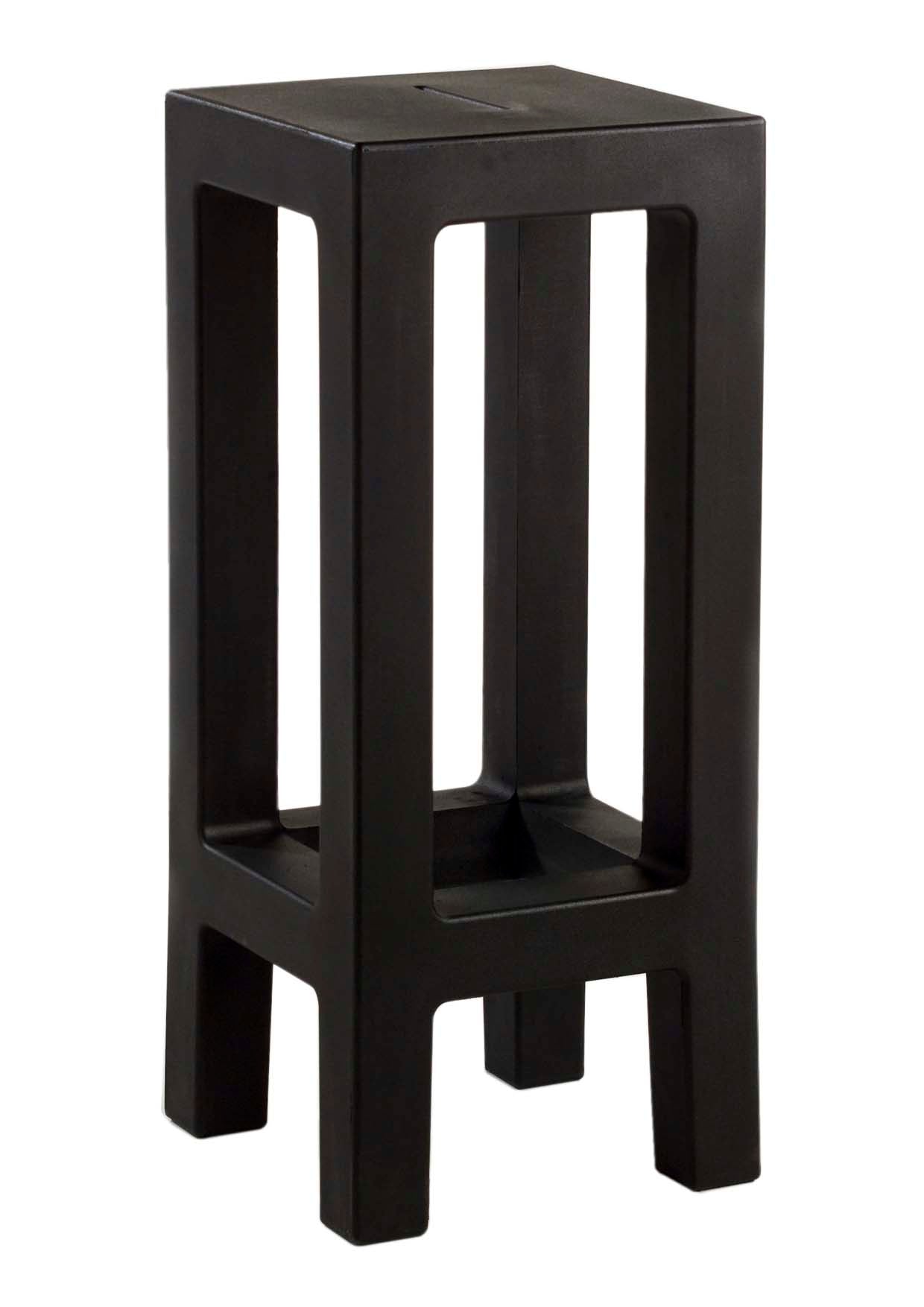 Jut Bar Stool