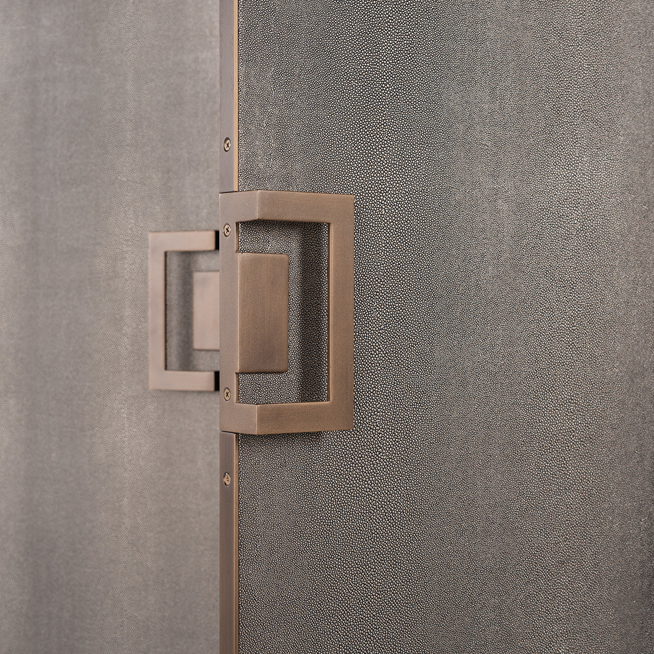 Bar Cabinet Bloomville 2-doors (Gold)