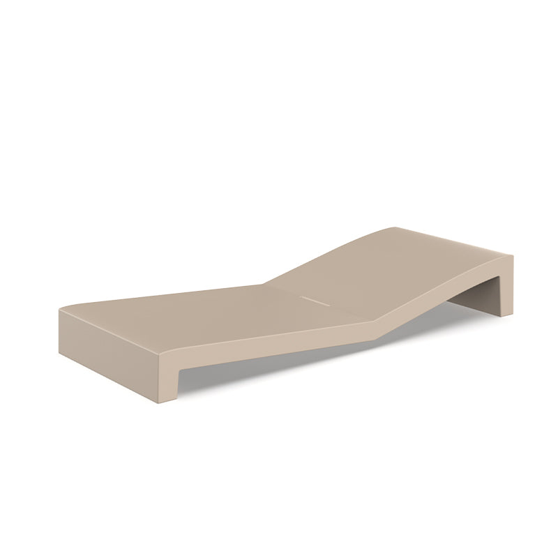 Jut Sun Chaise