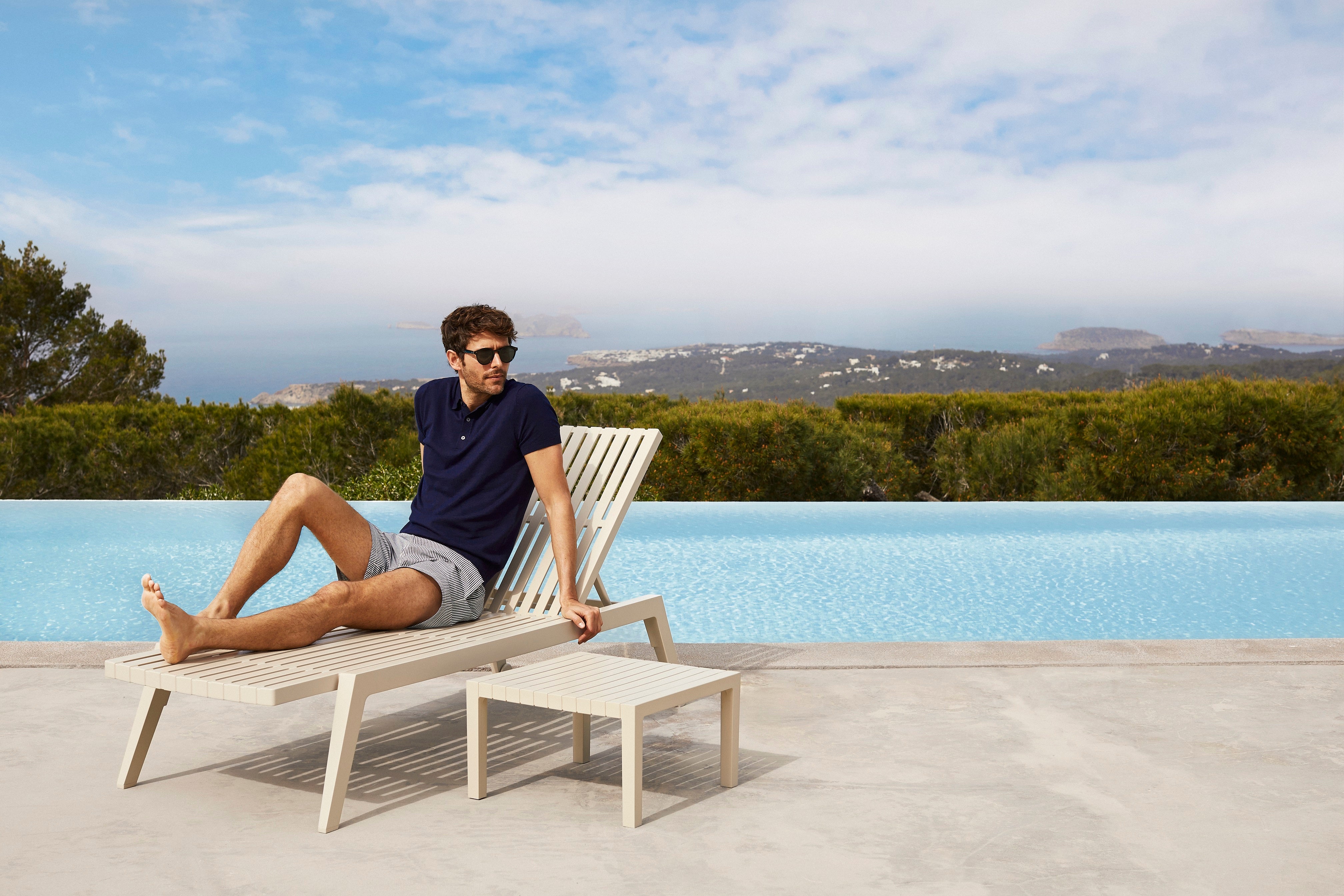 Spritz Sun Lounger Table