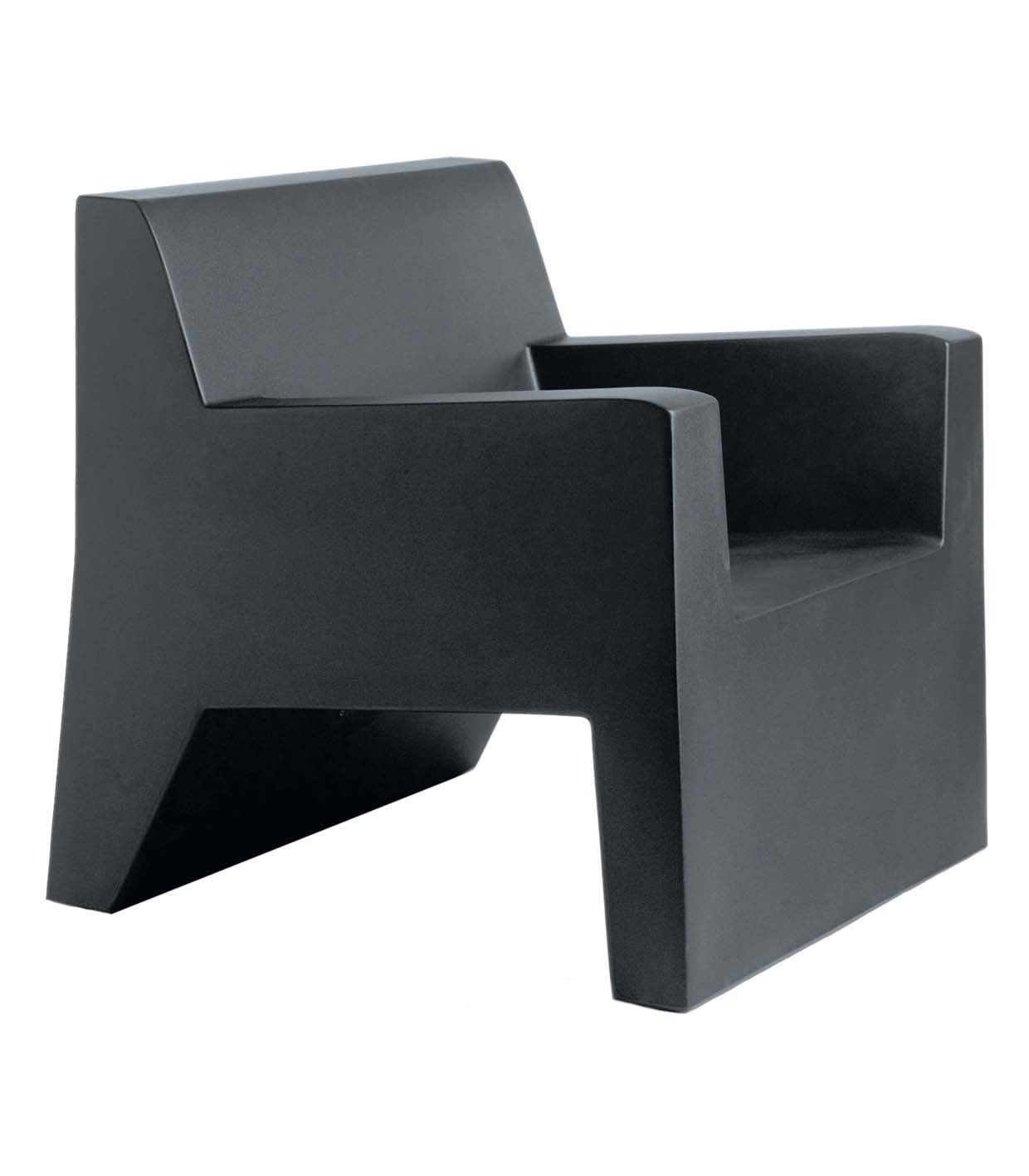 Jut Lounge Chair