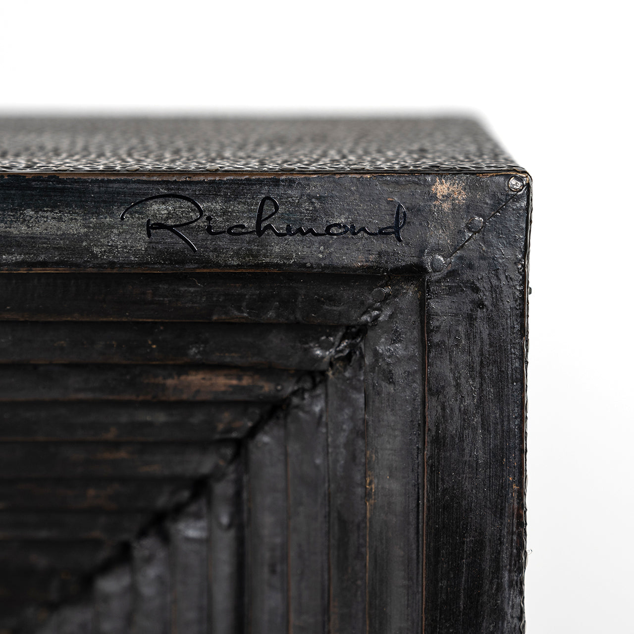 Console Gizen (Black/gold)