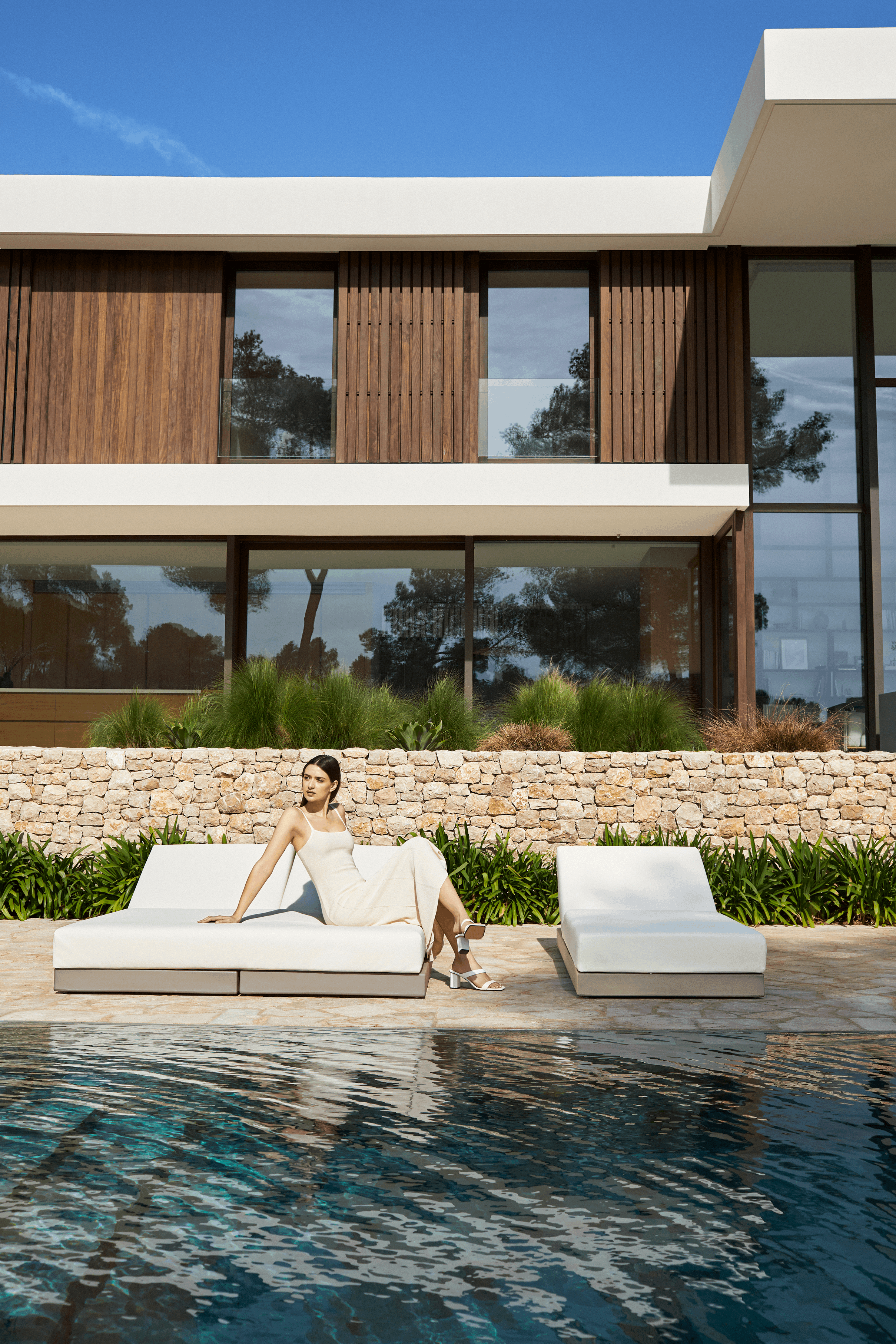 Pixel Table 160X100X25 cm