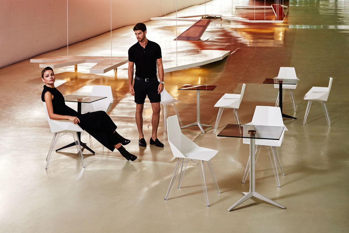 Faz - Chair - Transparent Base